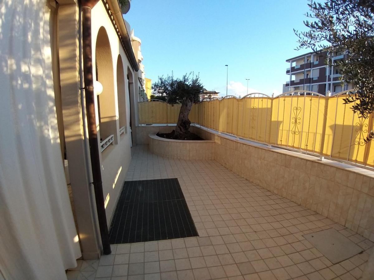Sophia' S House Appartamento Quartello Quartu SantʼElena Exterior foto